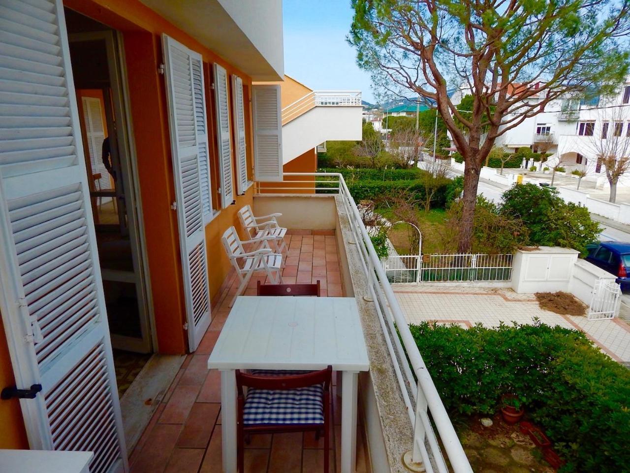 M121 - Marcelli, Trilocale Con Terrazzo A 200Mt Dal Mare Apartment Exterior photo